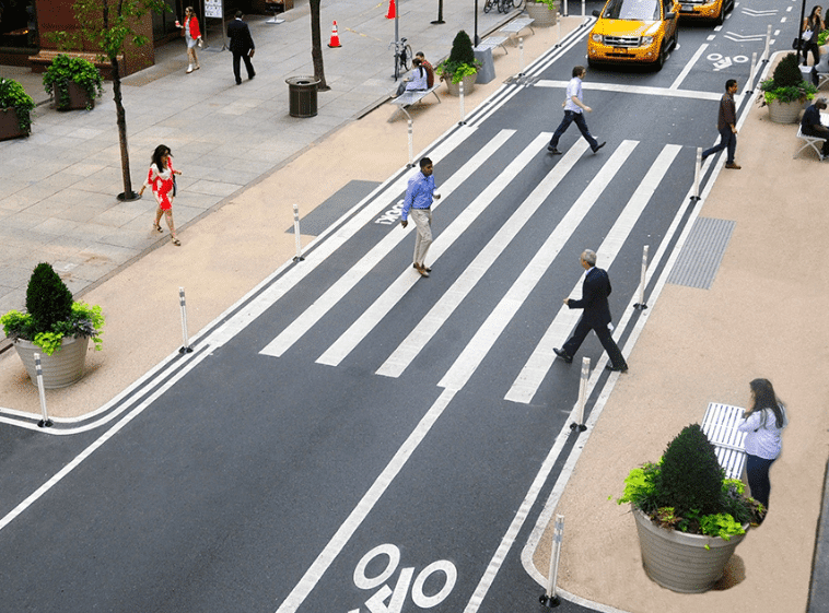 Mid-block Narrowing; Photo from https://www.nycstreetdesign.info/geometry/mid-block-narrowing