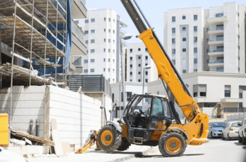 Boom Lift Operation; Constructon Site; New York